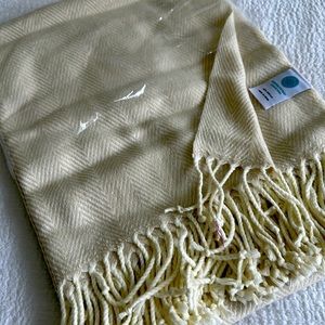 Elegant Cream Throw Blanket